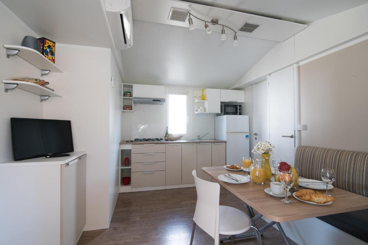 Salve Croatia Mobile Homes In Amadria Park Trogir Seget Vranjica Luaran gambar