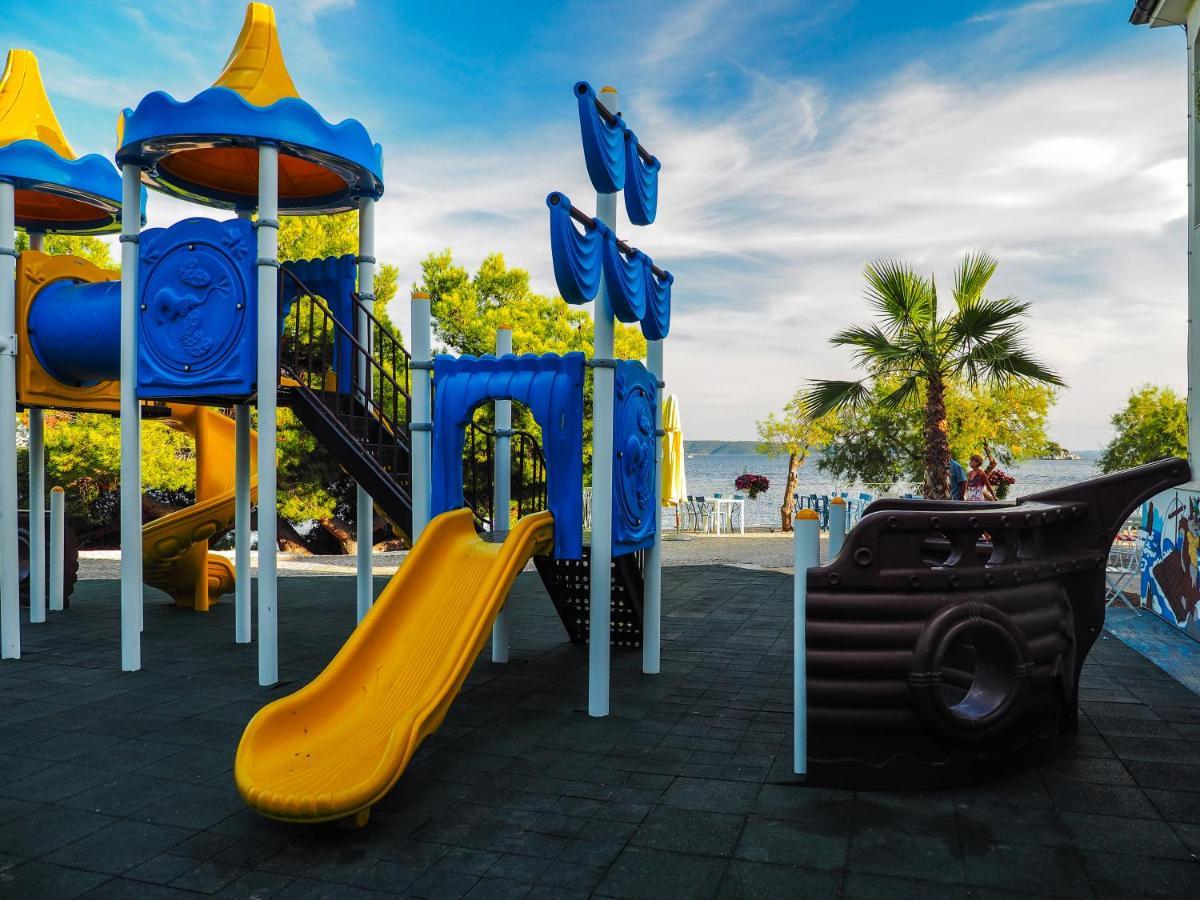 Salve Croatia Mobile Homes In Amadria Park Trogir Seget Vranjica Luaran gambar